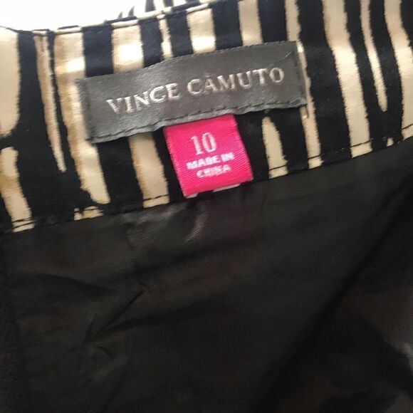 Vince Camuto Black cream tan Striped Full Pleated Skirt 10 EUC black hem lined - Picture 5 of 5